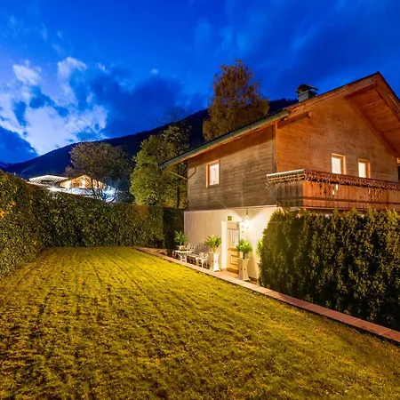 - Julitta Apartman Mayrhofen