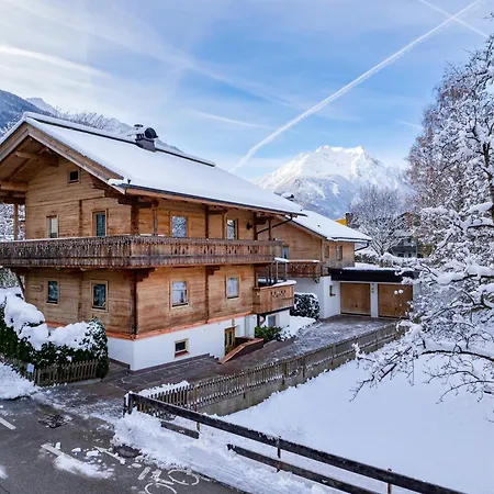 - Julitta Apartament Mayrhofen